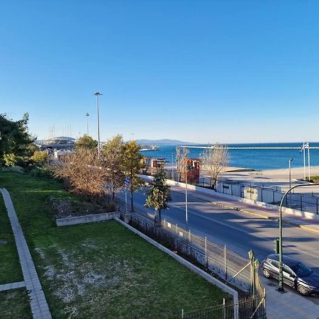 Patras Blue Sea And Sky Deluxe Apartment Luaran gambar