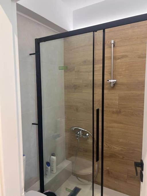 Patras Blue Sea And Sky Deluxe Apartment Luaran gambar